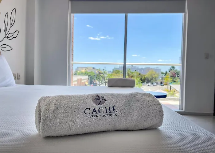 Cache Boutique - Adults Only 3*