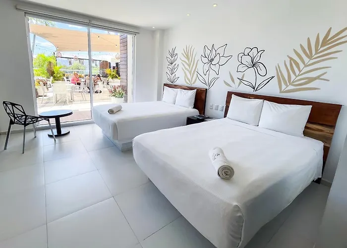 Cache Boutique - Adults Only 3*